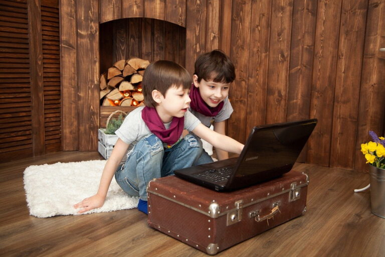 every-extra-hour-of-screen-featured-image